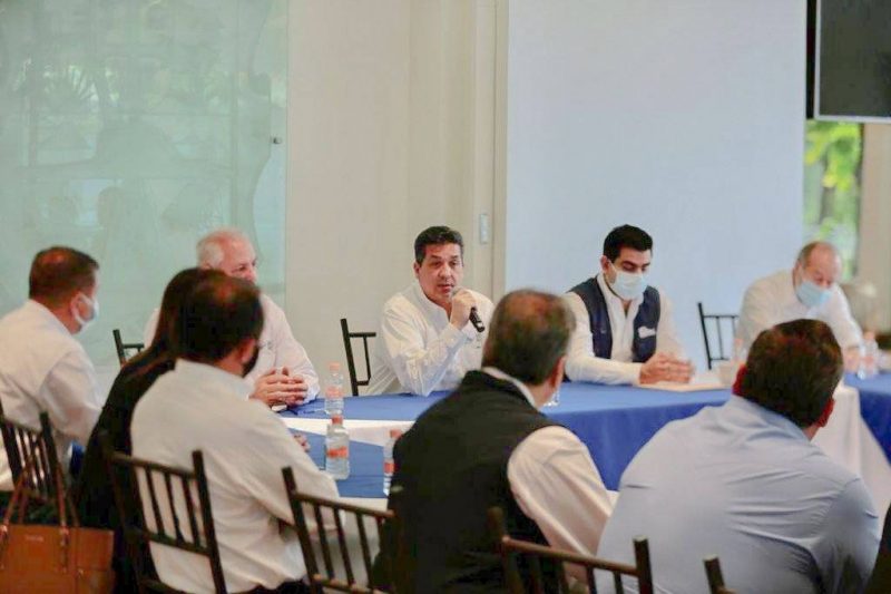 Photo of Se reúne gobernador Cabeza de Vaca con su gabinete