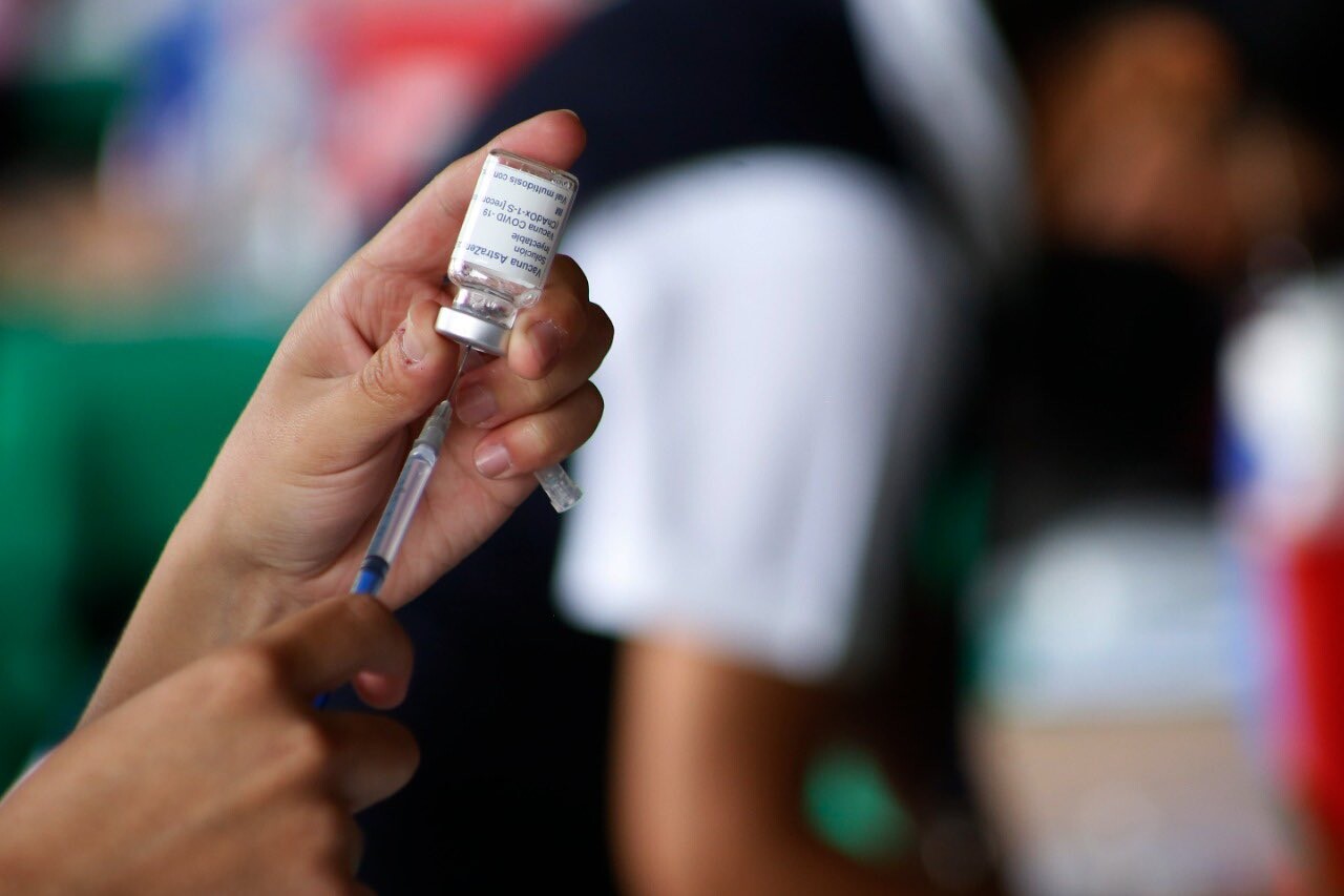 Photo of Siguen amparos para vacunar contra el COVID-19 a menores de 18