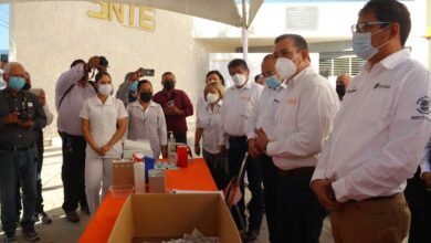 Photo of Vacunan a maestros contra la influenza, piden segunda dosis contra COVID-19