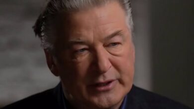 Photo of Creía que le estaba dando un infarto, dice Alec Baldwin sobre Halyna Hutchins