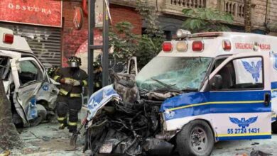 Photo of Carrerritas entre ambulancias provocaron fuerte choque