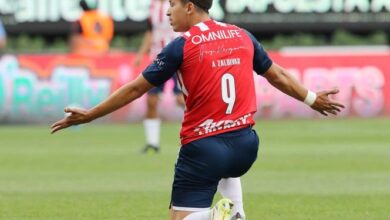 Photo of Oribe Peralta, ejemplo para Ángel Zaldívar