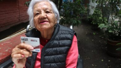 Photo of Bienestar entrega tarjetas a Adultos Mayores