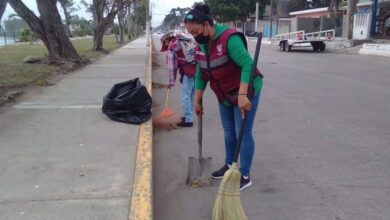 Photo of Continúan labores de limpieza en avenidas de Ciudad Madero