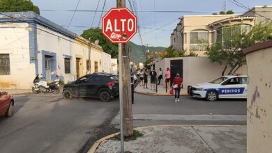 Photo of Se pasa el alto y ocasiona choque en el centro