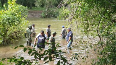 Photo of Rescatan a 58 personas atrapadas por crecida del Río Santa Ana
