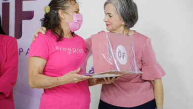 Photo of Entrega María de Villarreal 11 prótesis de mama a mujeres sobrevivientes de cáncer