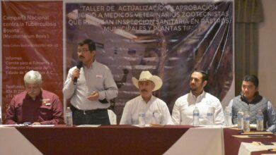 Photo of Capacitan a médicos veterinarios responsables de inspeccionar rastros municipales y plantas TIF