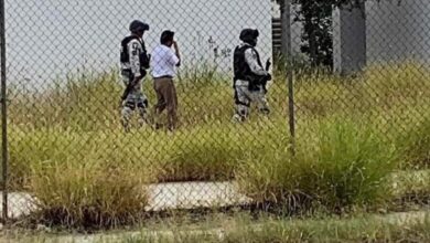 Photo of Terror en secundaria de Nuevo Laredo, delincuente ingresa para huir de policía