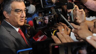 Photo of Reducirán 15% compensaciones de altos mandos