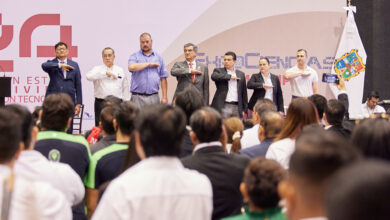 Photo of Premia gobernador a ganadores de ExpoCiencias; “se impulsará la ciencia y la creatividad”; dice