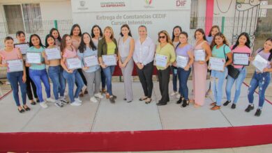 Photo of Se gradúan de cursos intensivos en DIF Madero