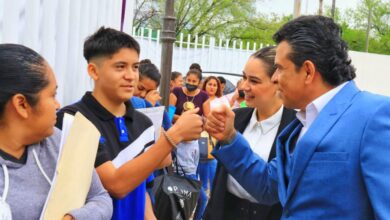 Photo of Supervisa alcalde y presidenta del DIF atención a familias