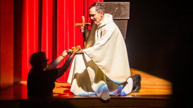 Photo of DIF Madero presenta con éxito la obra de teatro “Mi Cristo Roto”