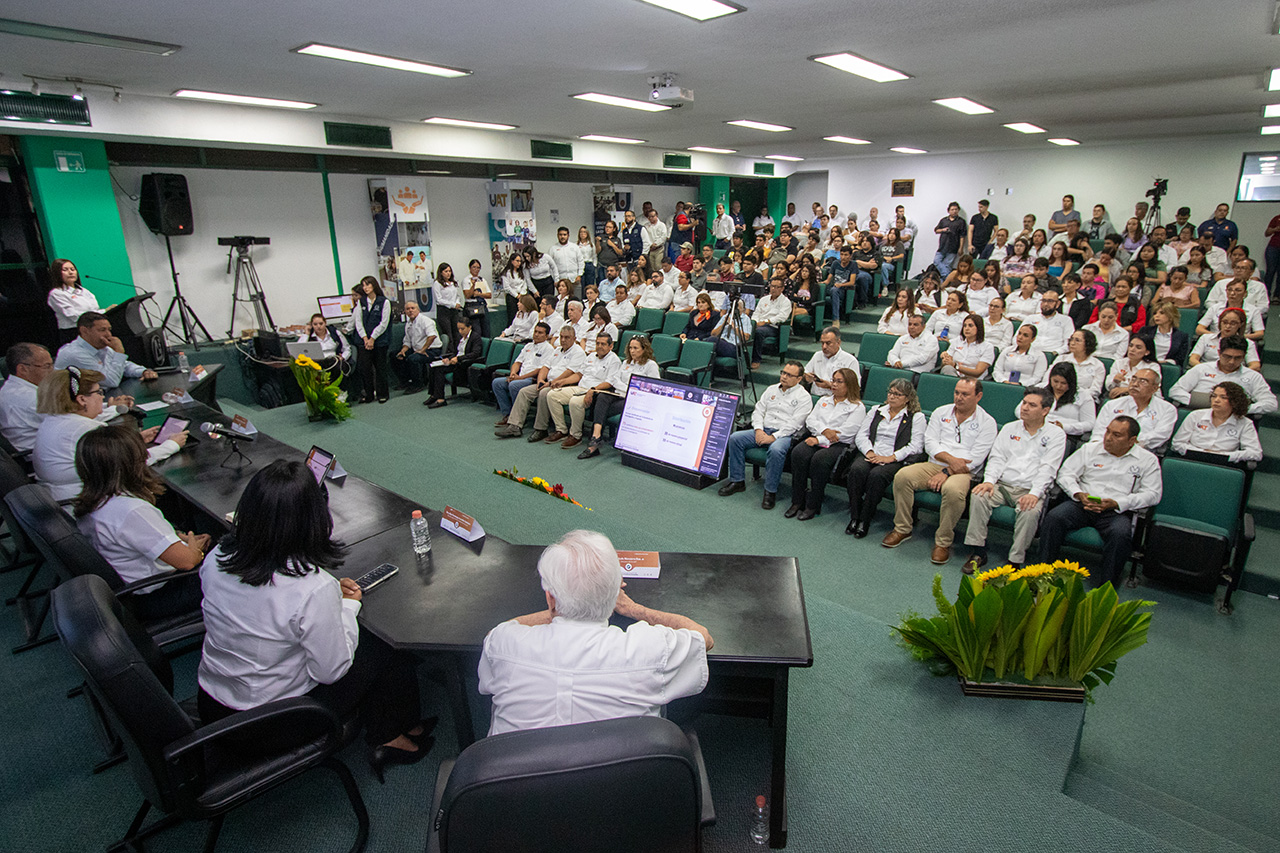 Docentes de la UAT comparten experiencias pedagógicas exitosas