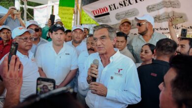 Photo of Acude gobernador a dialogar con maestros, les pide reanudar clases
