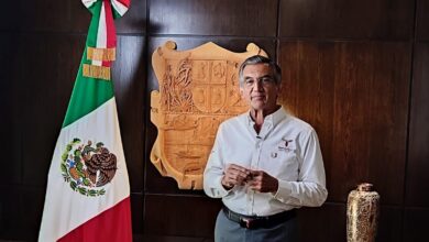 Photo of Instala Gobierno mesa de diálogo para atender demandas de docentes