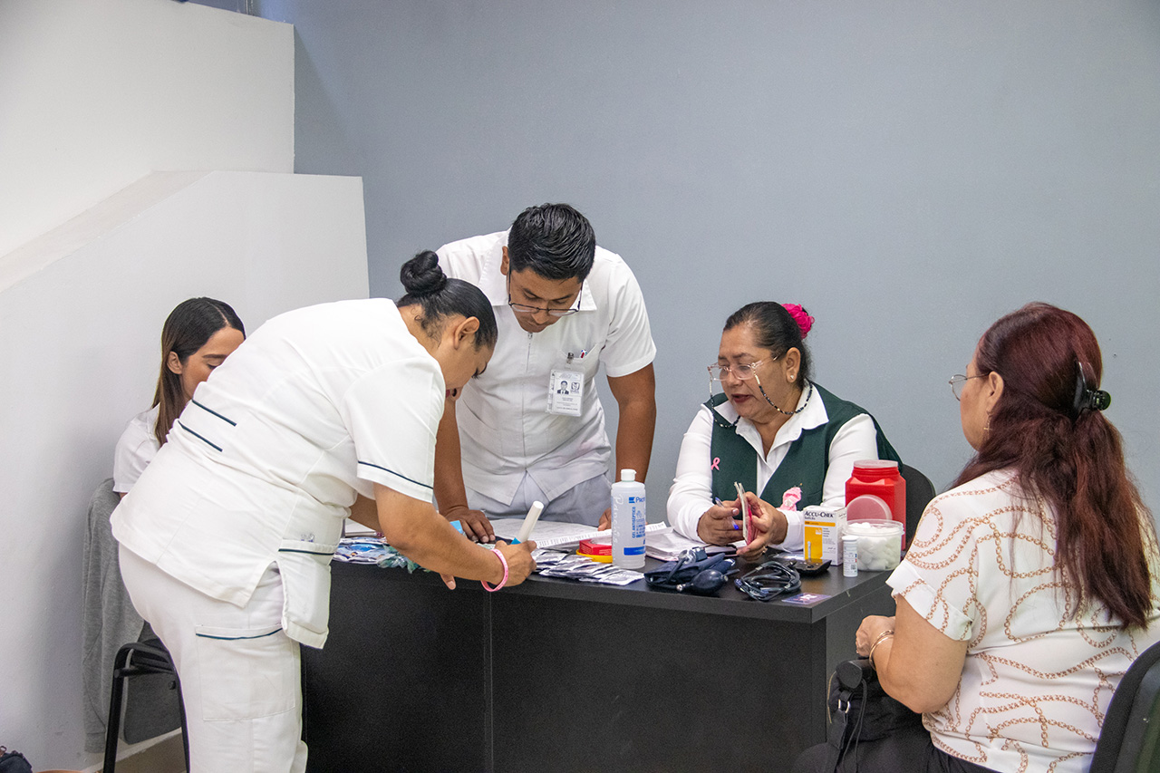 La UAT y el IMSS suman esfuerzos en la lucha contra el cáncer de mama y ...