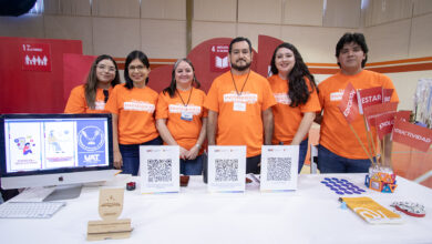 Photo of Docentes de la UAT publican libro sobre liderazgo en la sociedad digital