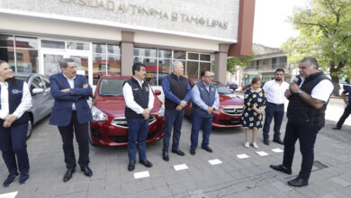 Photo of El rector Dámaso Anaya entregó los vehículos del sorteo en beneficio del SUTUAT