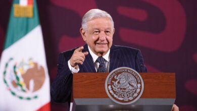 Photo of Respalda López Obrador a Américo Villarreal ante “guerra sucia”