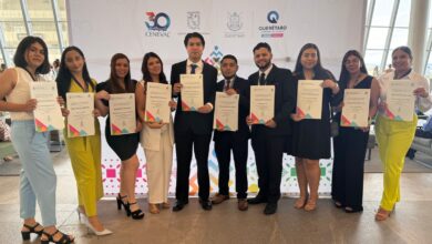 Photo of Reciben 17 médicos de la UAT el Premio Ceneval de Excelencia