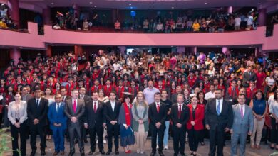 Photo of Rector Dámaso Anaya preside graduación de 161 egresados de la UAT