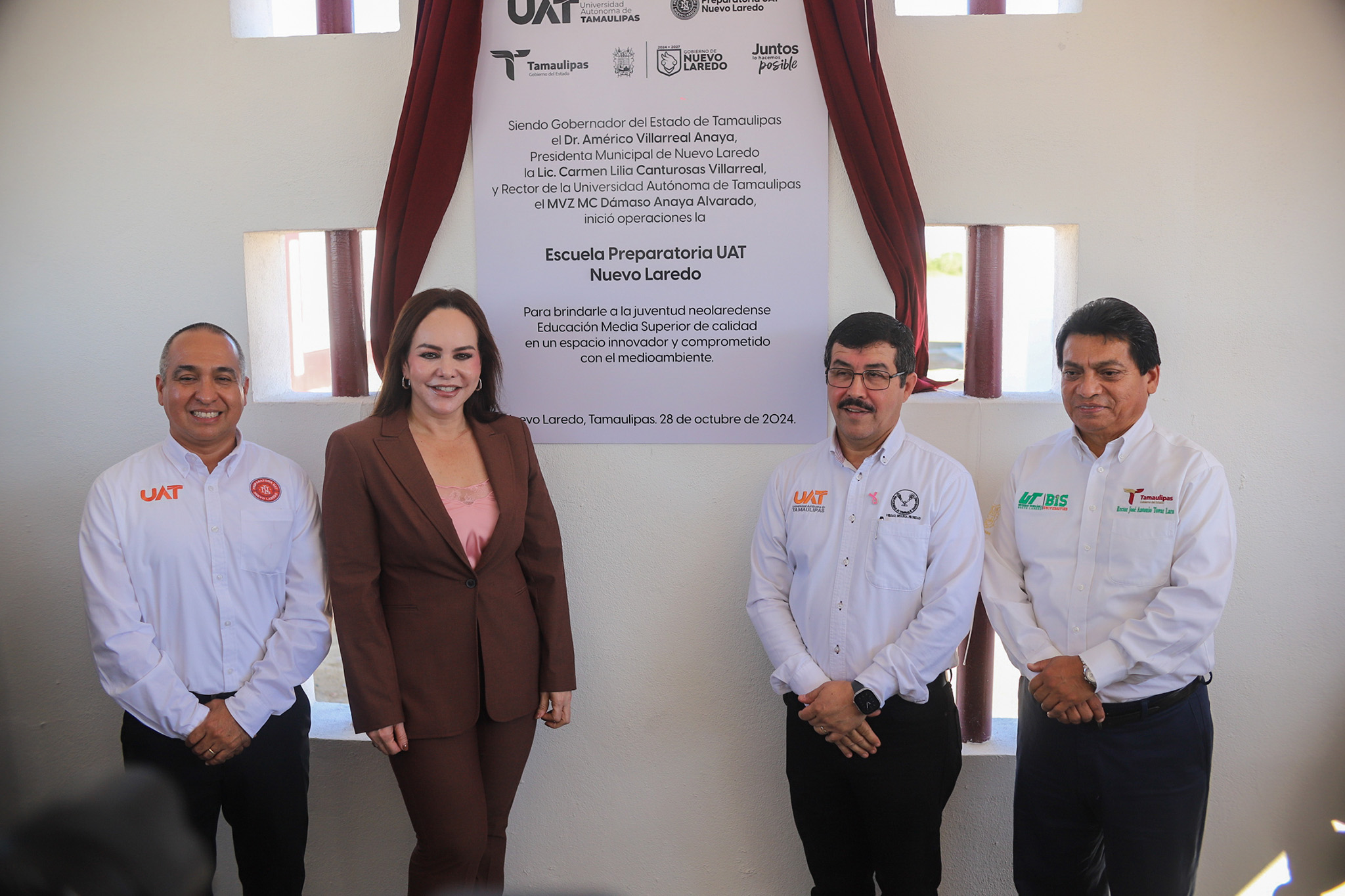 Rector y alcaldesa inauguran la Preparatoria UAT Nuevo Laredo