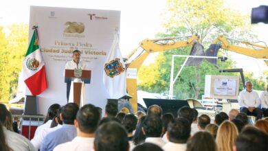 Photo of Coloca Américo Villarreal primera piedra de la Ciudad Judicial en Victoria