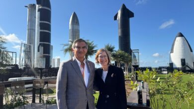 Photo of Visita Américo Villarreal empresa SpaceX en Texas