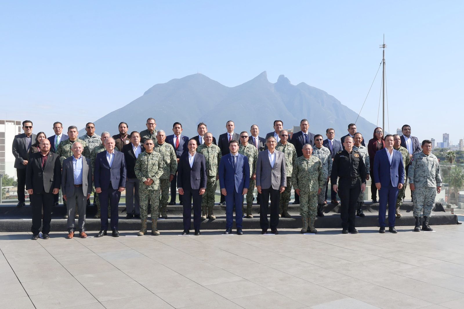 Los indicadores nacionales muestran que Tamaulipas es uno de los estados más seguros de la frontera norte de México y se ubica también entre los diez más seguros del país, dijo el Gobernador Américo Villarreal Anaya.