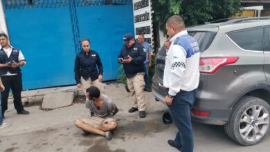 Photo of Repartidores persiguen y logran detener a ladrón de camioneta