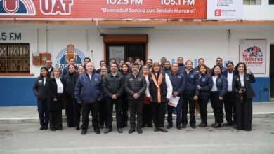 Photo of Preside Rector celebración del 33 aniversario de Radio UAT