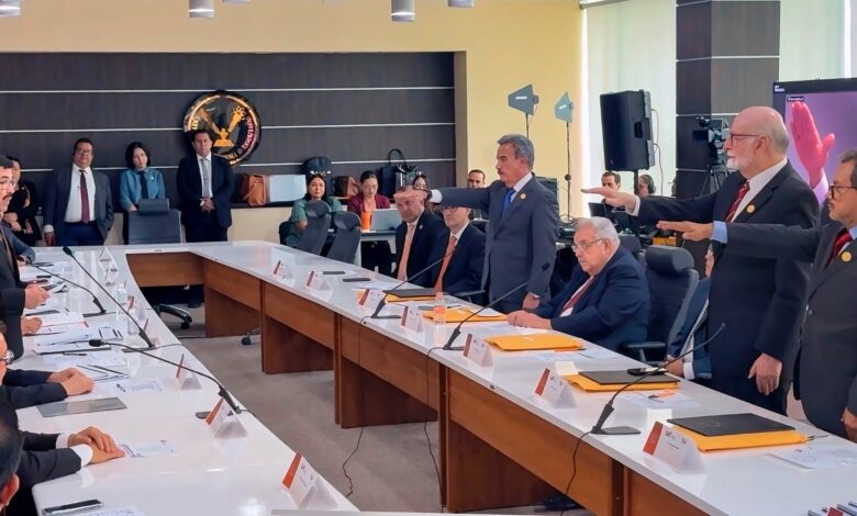 El Rector tomó protesta a los empresarios Eduardo Garza Robles, Felipe Pearl Zorrilla y Fidel Gallardo Aguilar como nuevos integrantes del Patronato de la UAT.