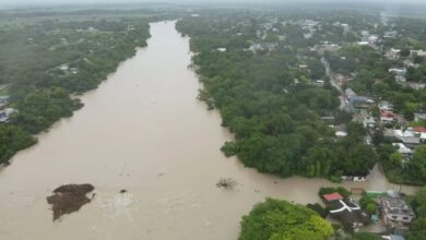 Photo of Tamaulipas en alerta máxima por desbordamientos