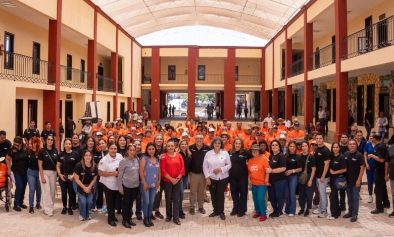 Los abuelitos disfrutaron de diversas actividades en el pueblo mágico de Tula.