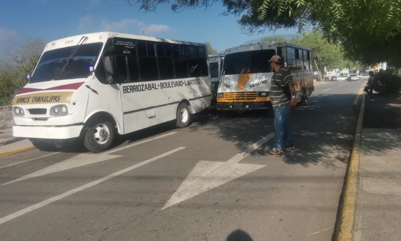 Para reducir los conflictos entre operadores y mejorar la seguridad vial, piden a microbuseros adoptar modelo de operación empresarial.