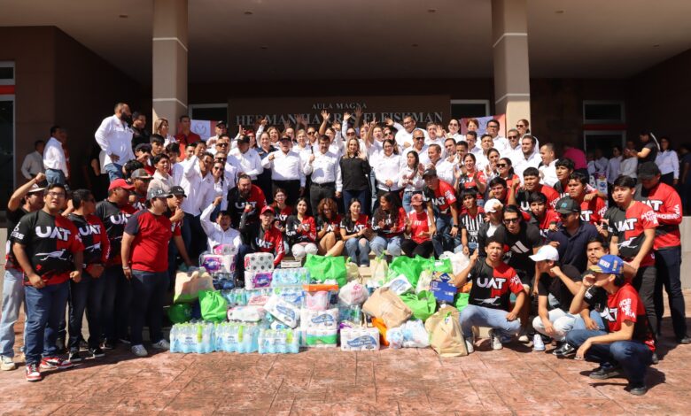 Dámaso Anaya agradeció los universitarios a las familias afectada por lluvias.