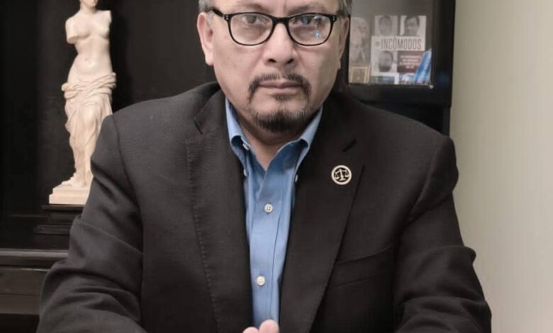 Juan Jorge Olvera Reyes, abogado tampiqueño se registró para participar en la convocatoria para la elección de Fiscal de Tamaulipas.