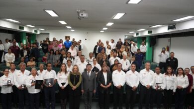 Photo of Preside Rector homenaje a jubilados del SUTUAT