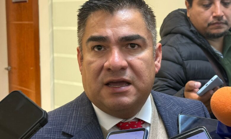 El Diputado Isidro Vargas Fernández, presidente de la Comisión de Finanzas, Planeación, Presupuesto y Deuda Pública, confirmó que no se aprobarán nuevos impuestos municipales.