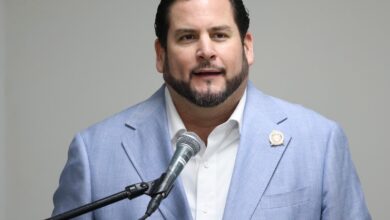 Photo of Ismael Burgueño lídera preferencia en Baja California