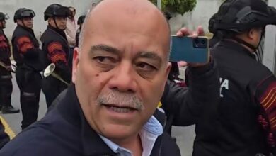 Photo of Detienen a dos policías por evasión de reo ligado a masacre de Camargo