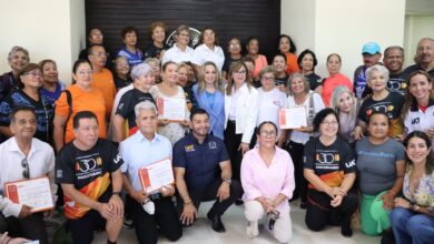 Photo of UAT capacita a personas mayores en el uso de herramientas digitales