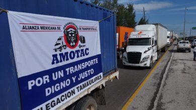 Photo of Transportistas de AMOTAC toman carretera Tampico-Mante en Altamira